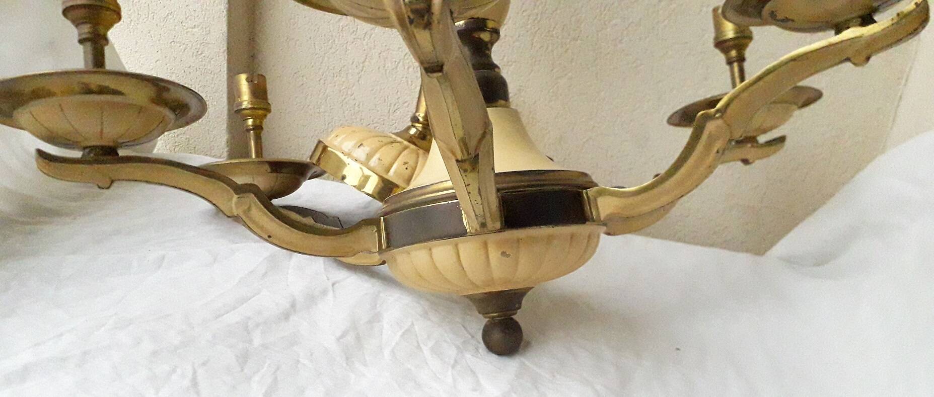 Bronze chandelier with 6 light arms