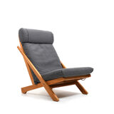 Fauteuil à dossier haut CH-03 par Hans J. Wegner