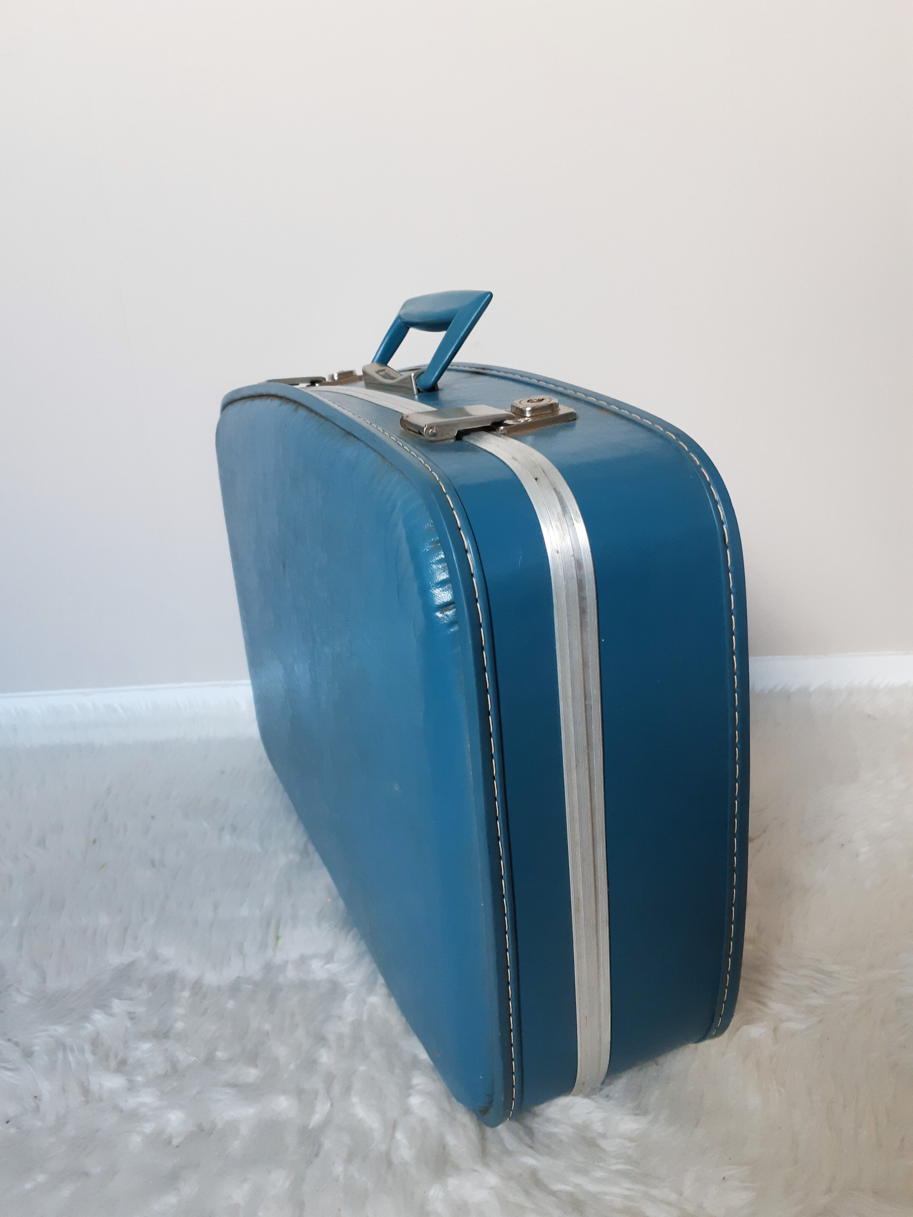 Blue "Hotesse" suitcase