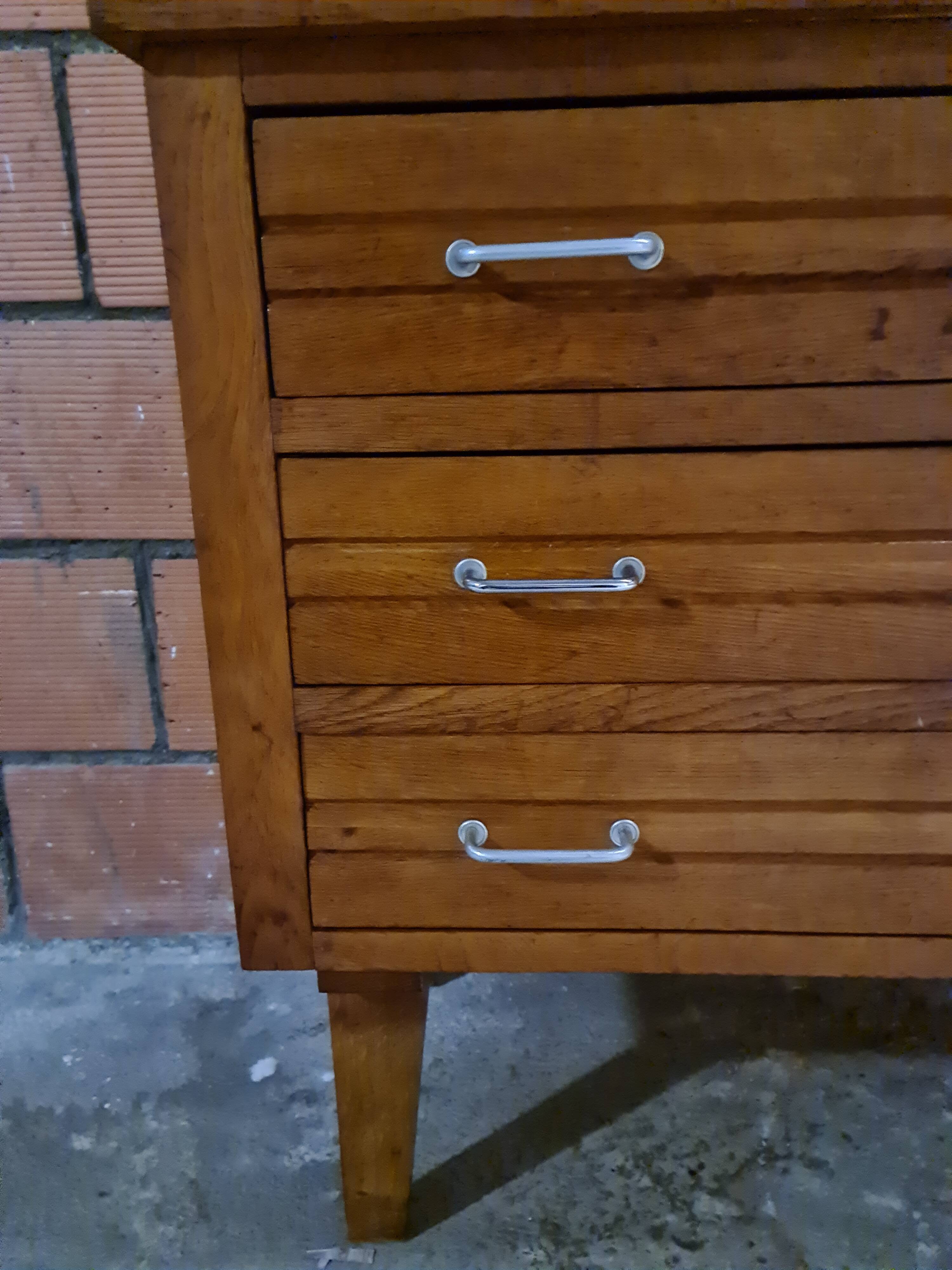 Commode 60'