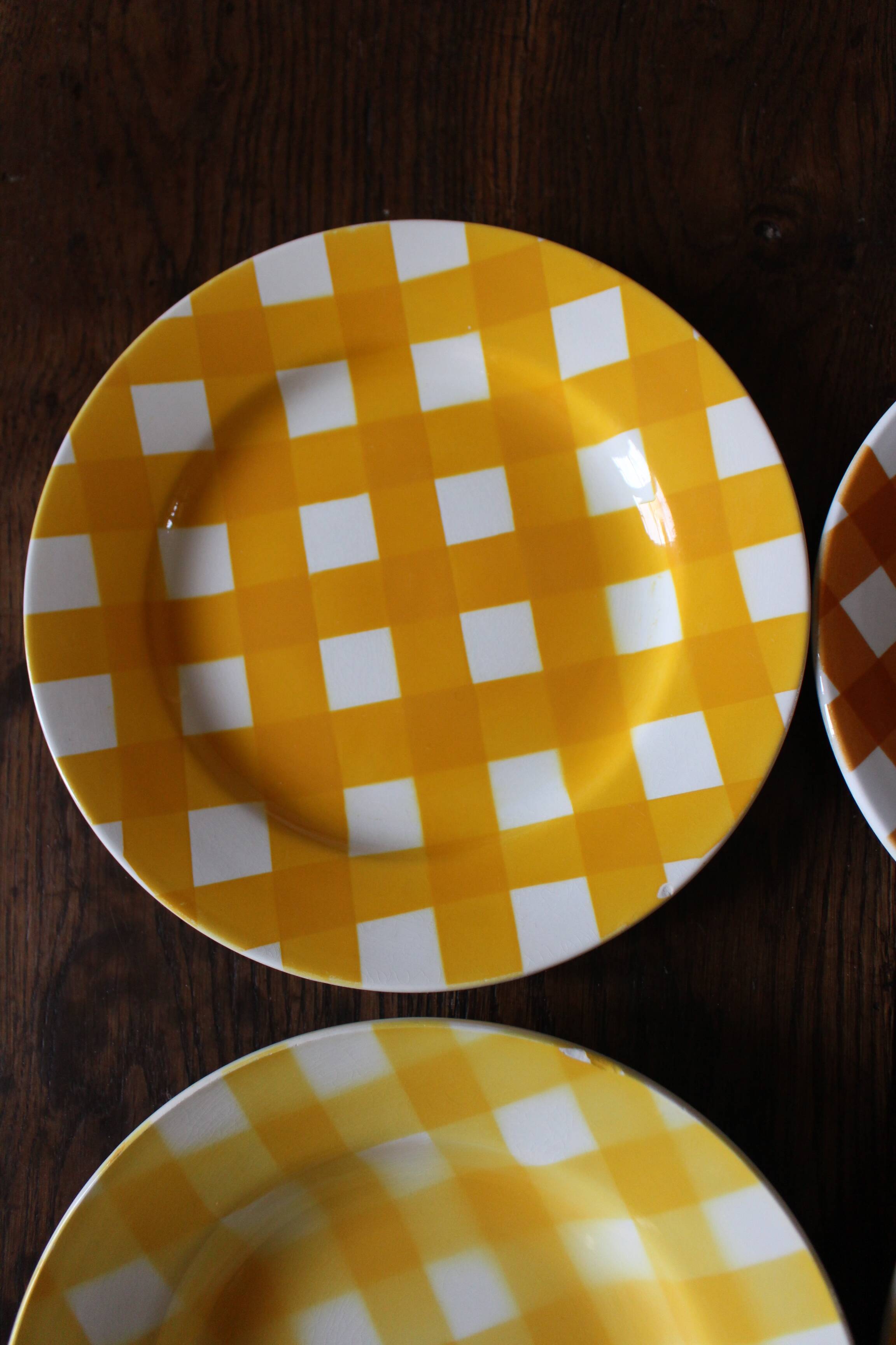 A Lot of 4 Yellow Orange Digoin Sarreguemines Scottish plates