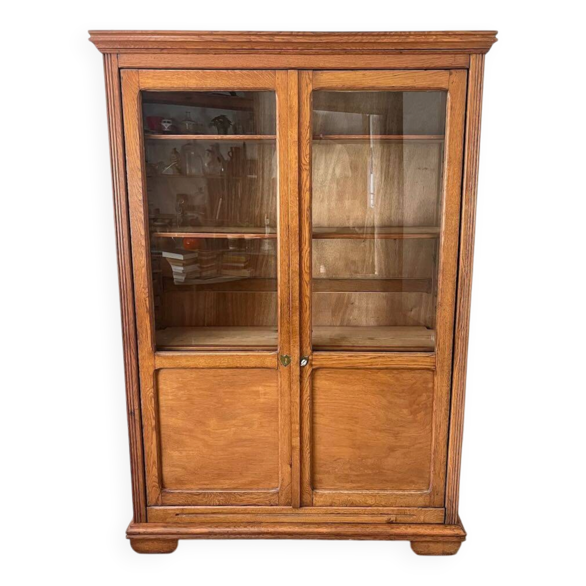 1930s display cabinet
