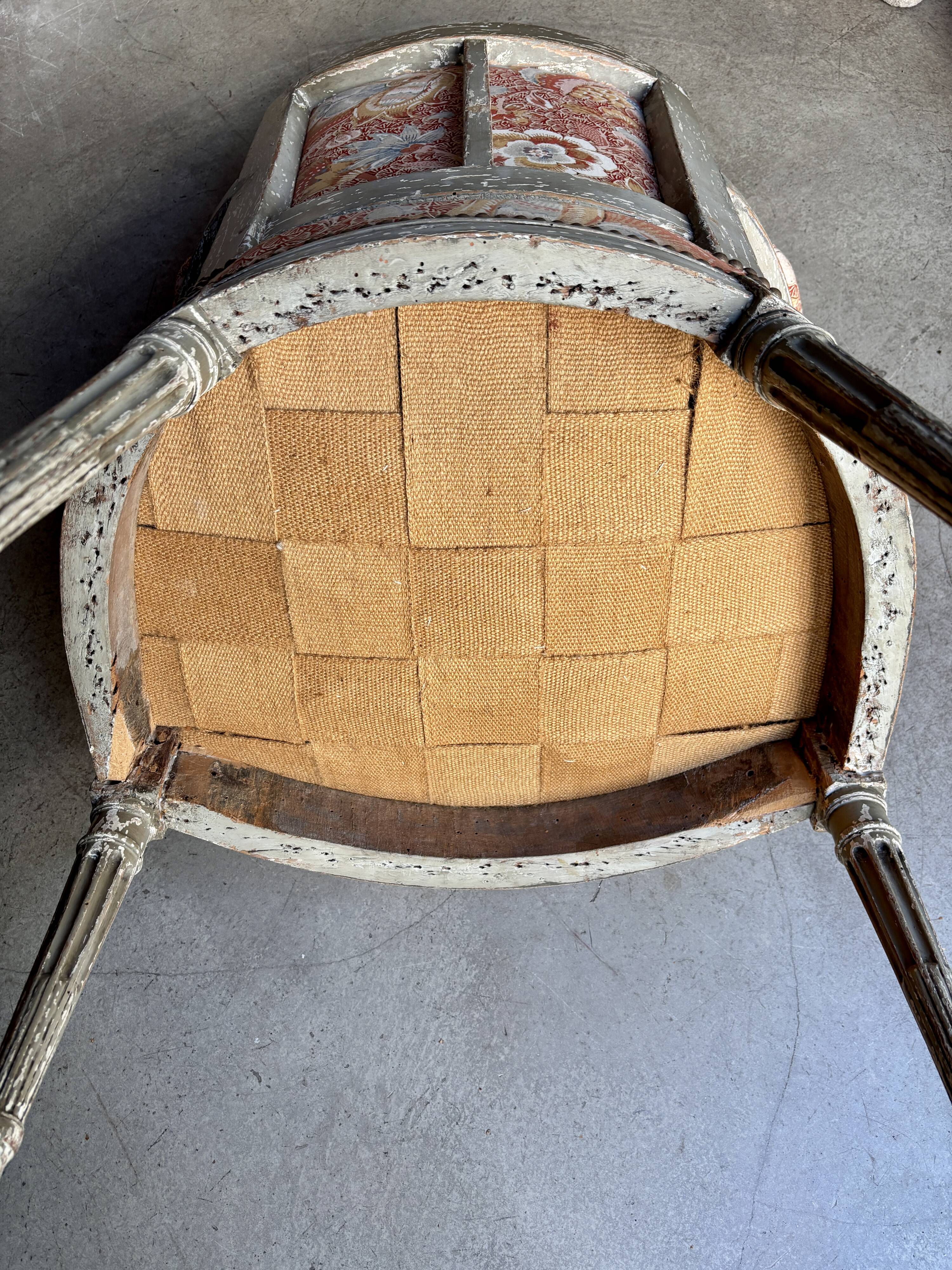 Fauteuil d'époque Louis XVI, tissus indienne n°1