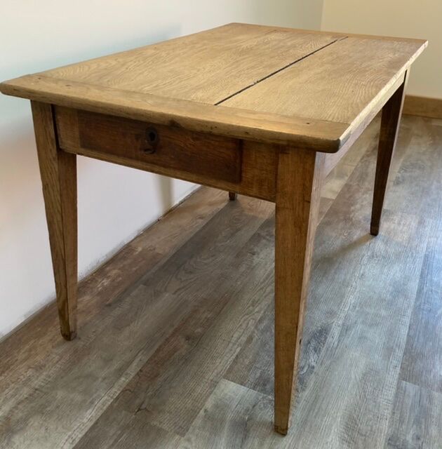 Oak farmhouse table