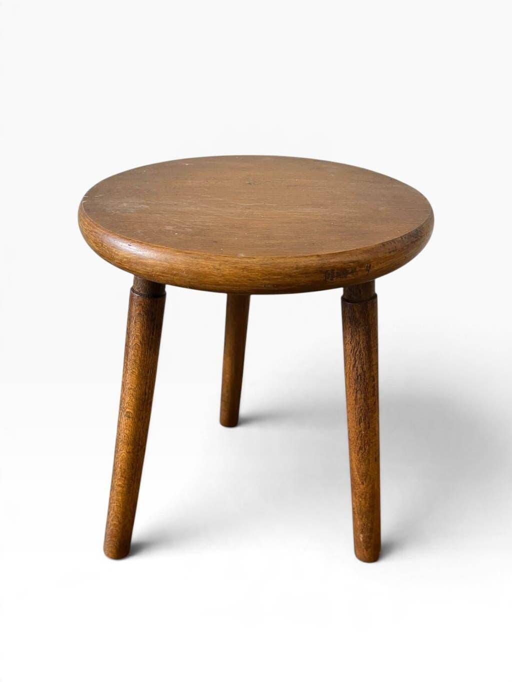 Vintage round side table / plant table / stool