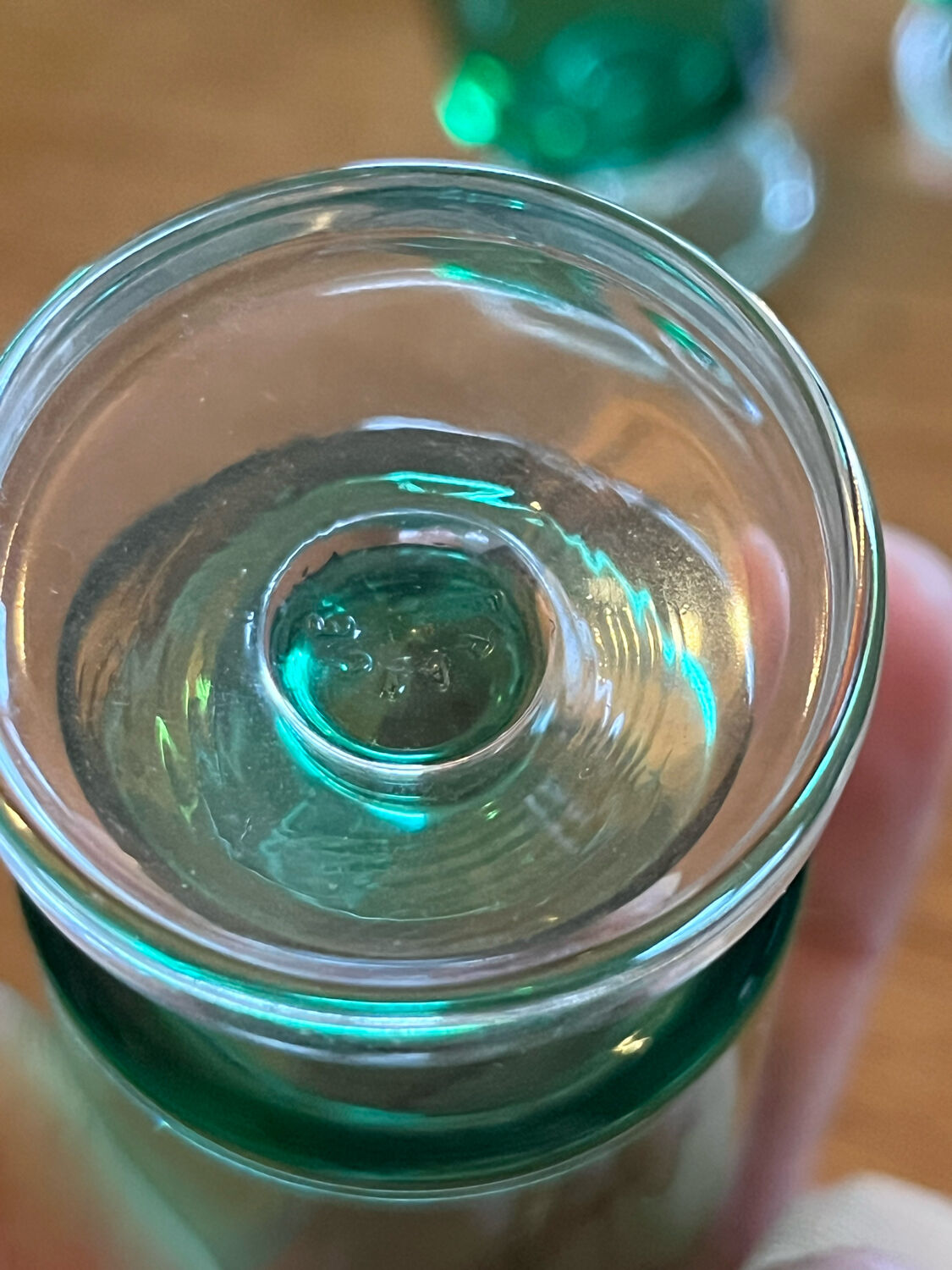 Green digestive glasses