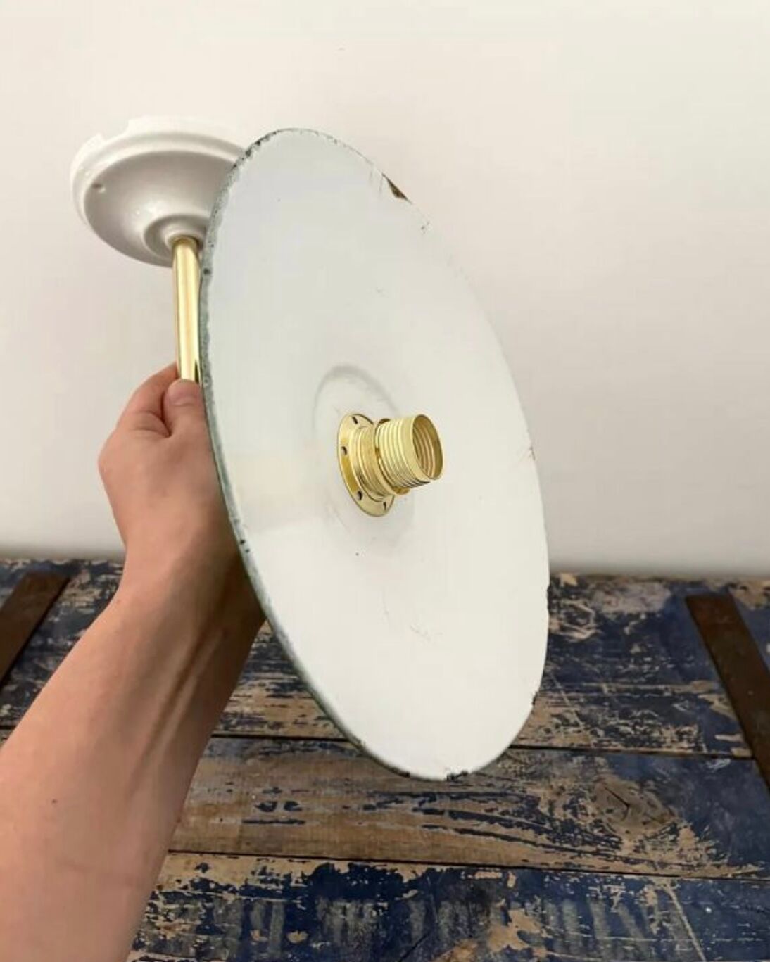 Green enamelled sheet metal wall lamp