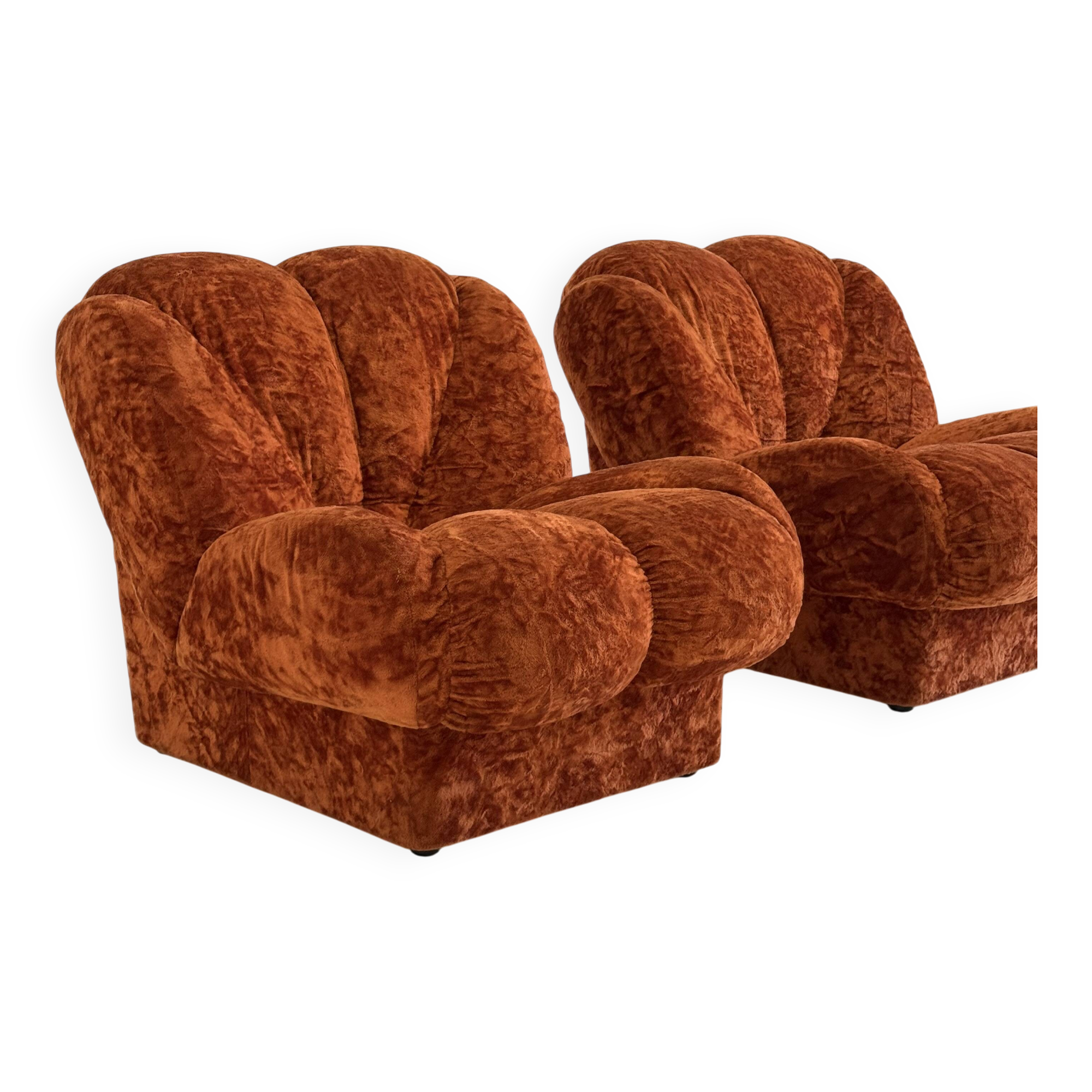 Vintage Italian Space Age armchairs in orange velvet