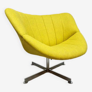 Dutch vintage design swivel chair 'Lips' Rohé Noordwolde 60s