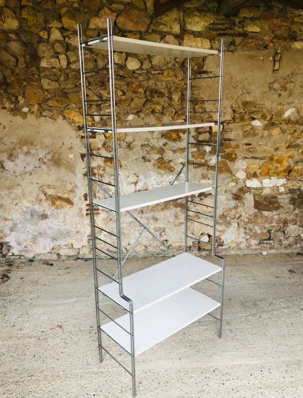 Vintage wall system with 5 modular shelves for BHV