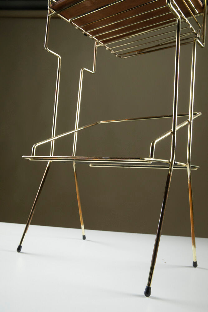 Accent furniture in gilded metal