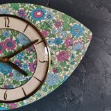 Vintage formica clock asymmetrical silent wall clock "Fleurie bleu violet"