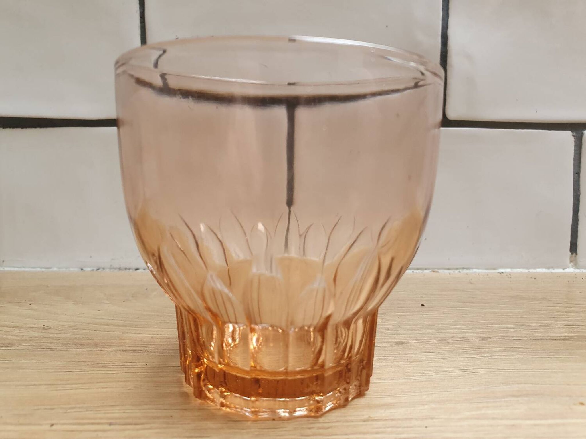 Lot de 5 verres à eau en verre rose vintage