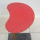 Table d'appoint des années 50 tripode en formica forme haricot