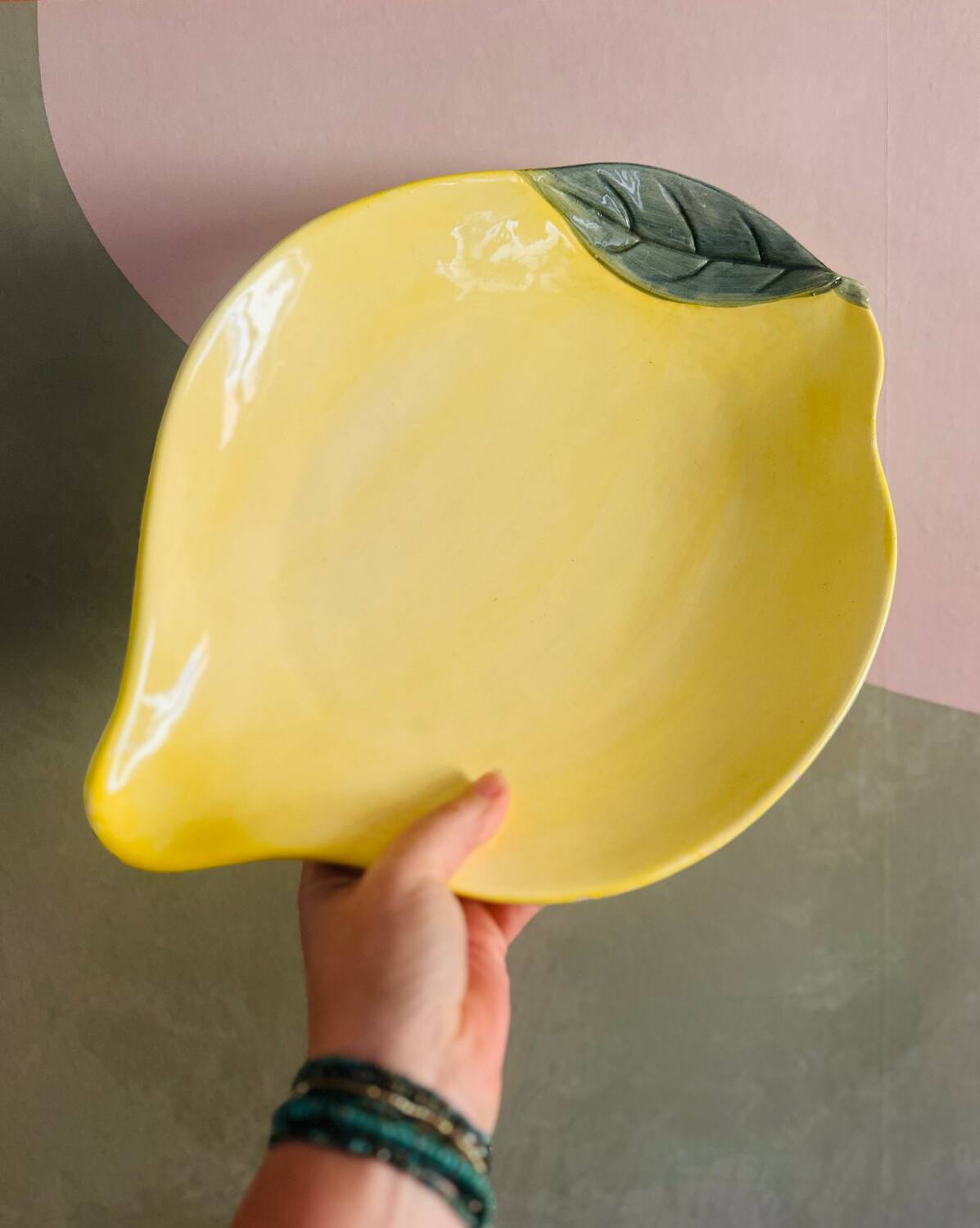 Vintage lemon slipware dish