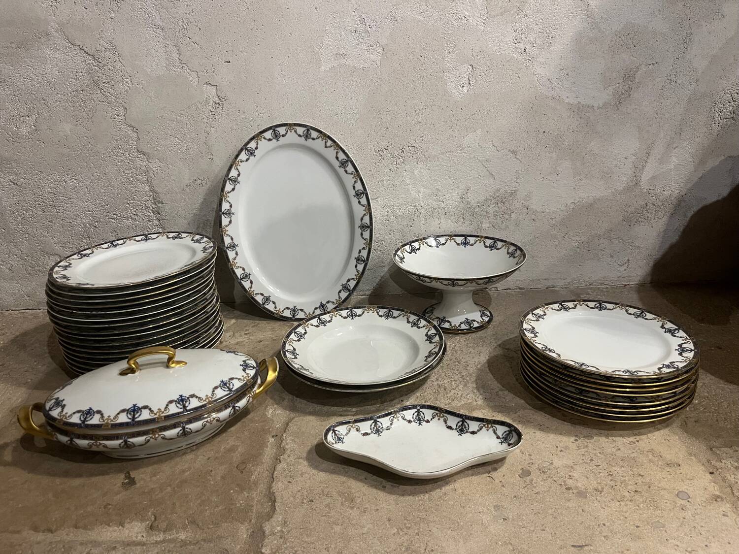 Limoges porcelain service. 1960s