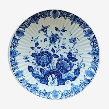 Plated flowery dish ribbed 35 cm in diameter