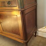 Louis 16 chest of drawers