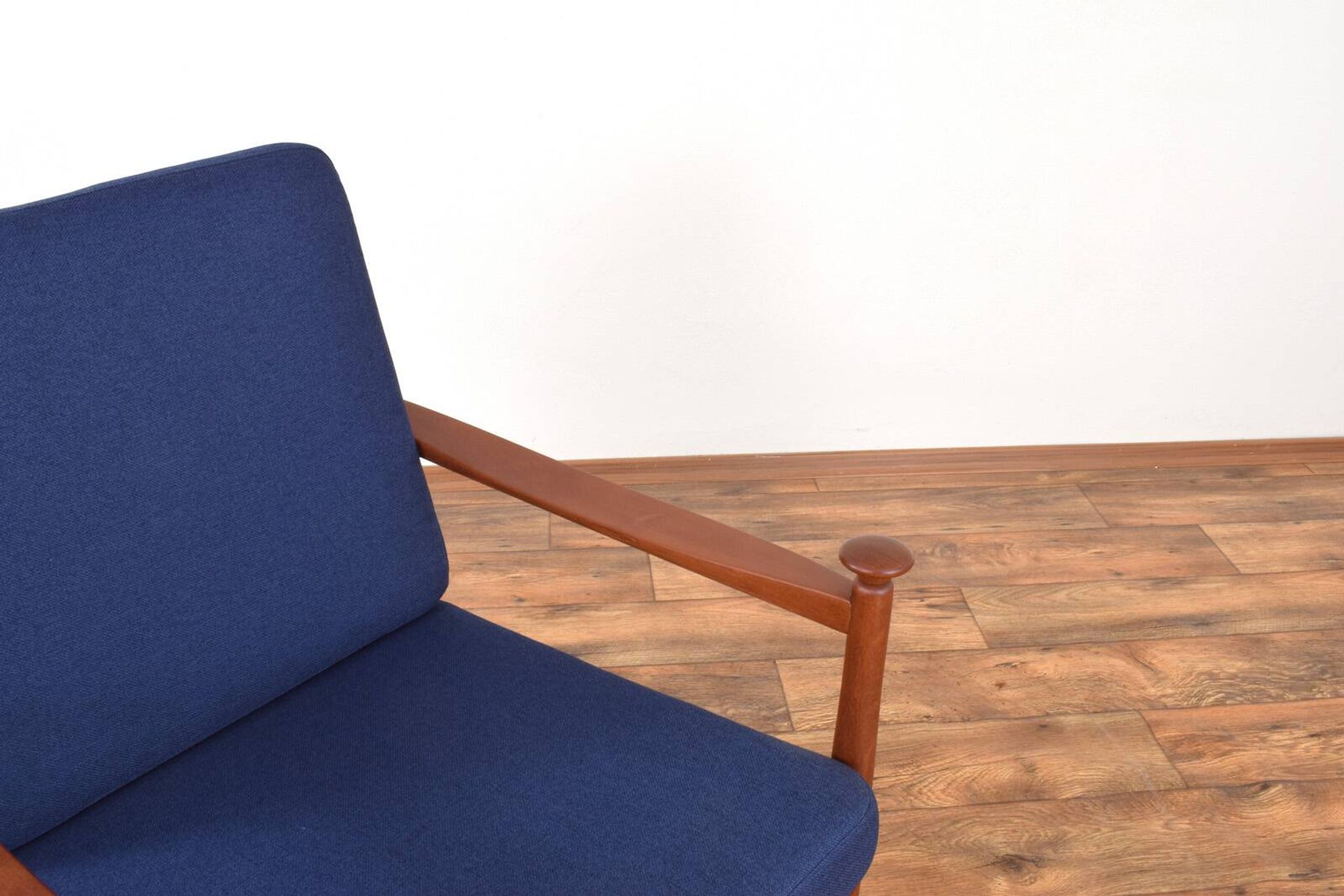 Fauteuil danois des années 1960, style mid-century.
