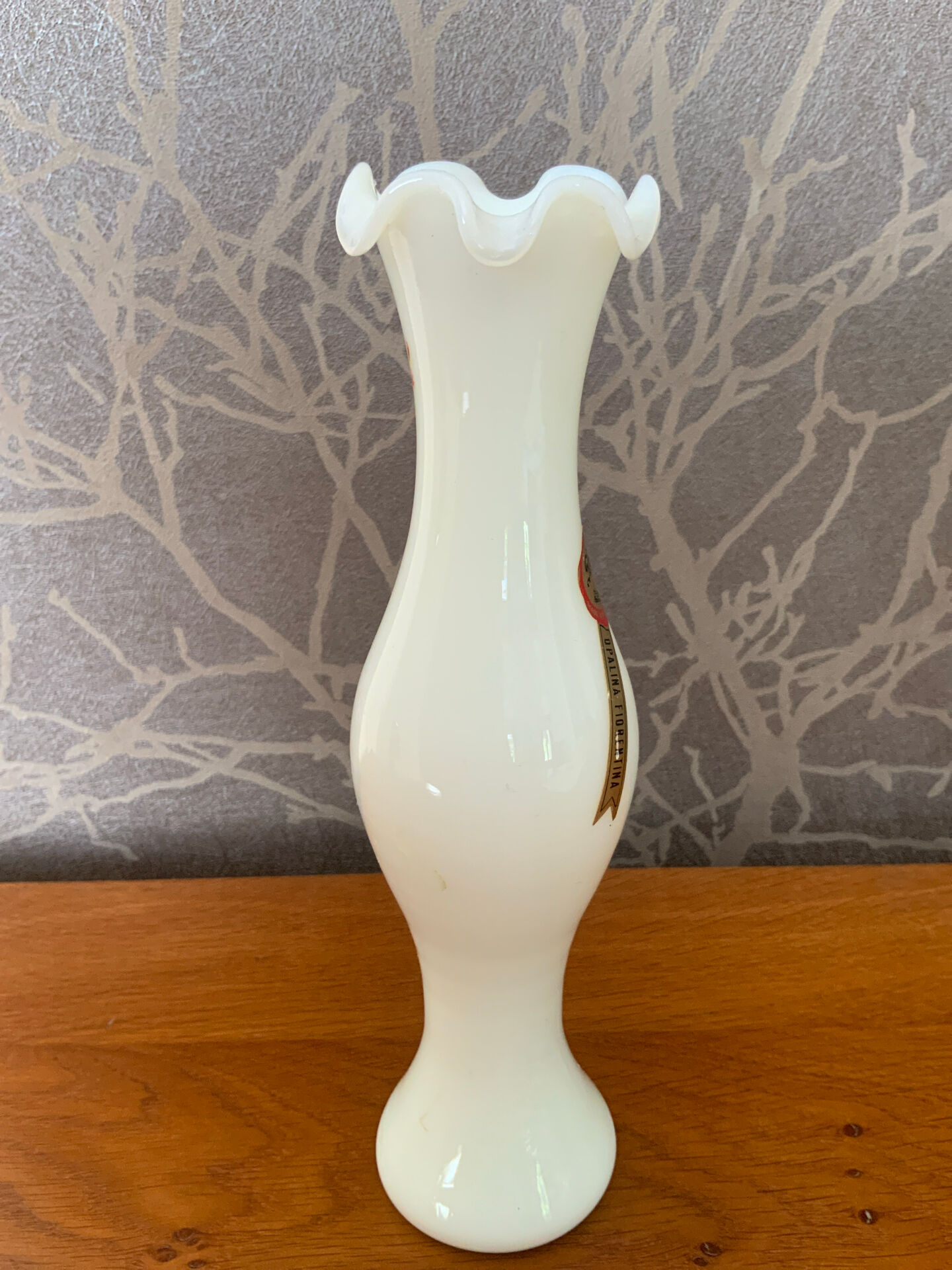 Vintage opaline Florentine Stelvia soliflore vase