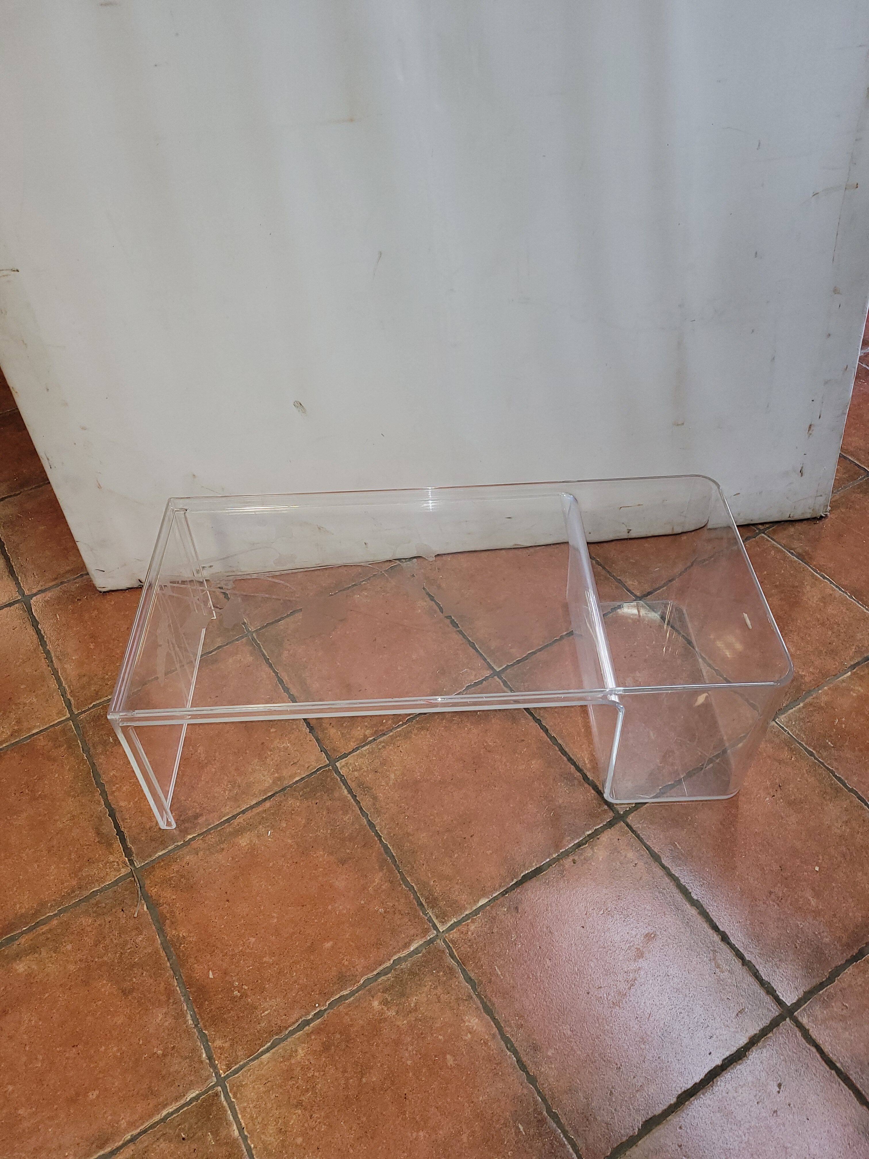 Plexiglas coffee table by Patricia Urquiola