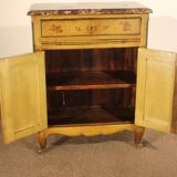 Small 19th-century chest of drawers
