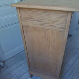 Vintage shallow oak sideboard, 2 drawers, 2 doors, 1 shelf.