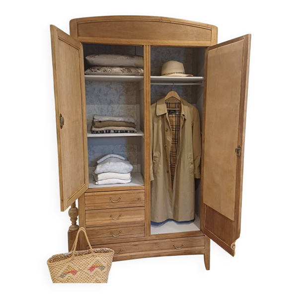 Armoire parisienne 1924