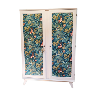 Vintage cabinet
