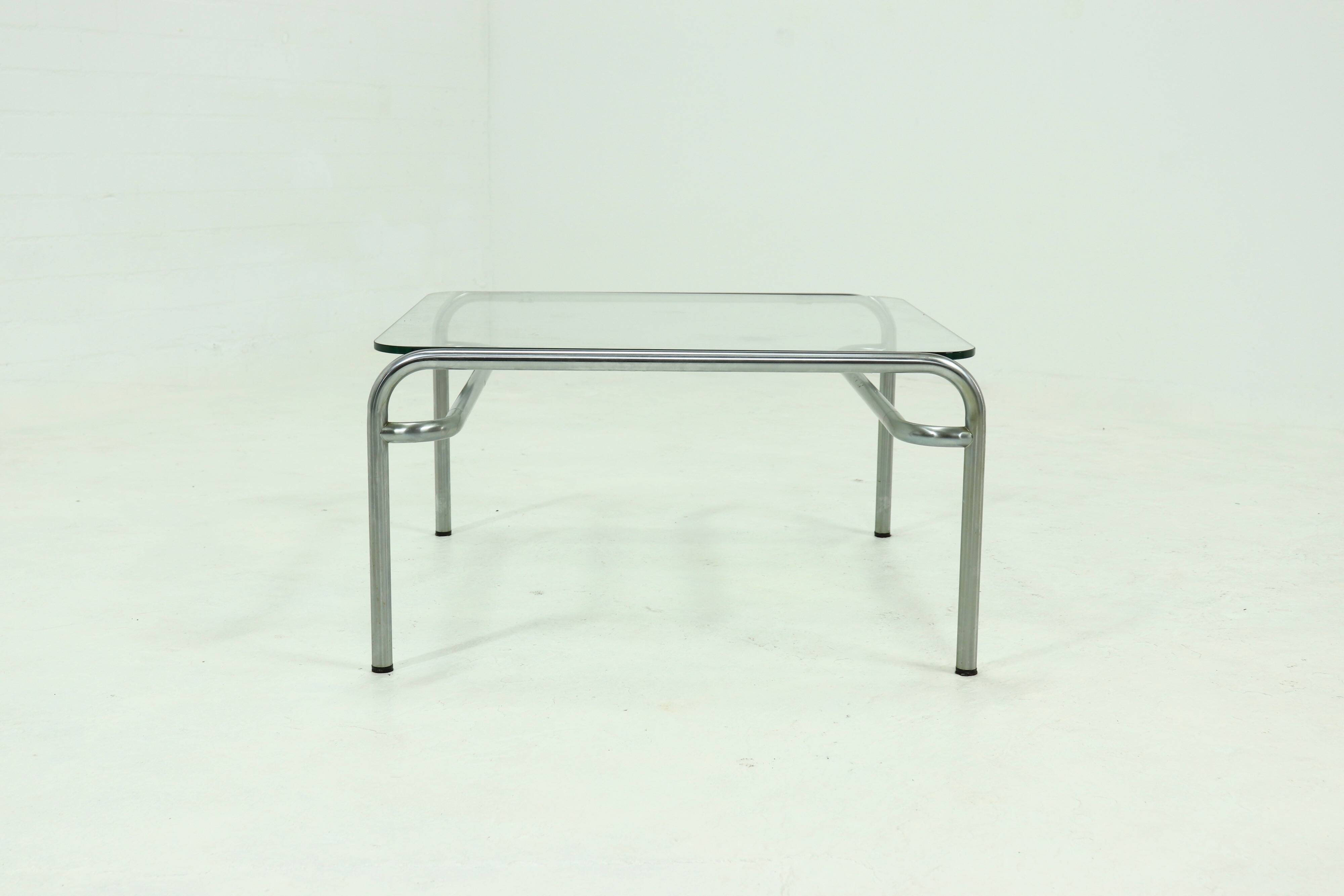 Walter Antonis T18 Tubular Coffee Table for ’t Spectrum 1970s