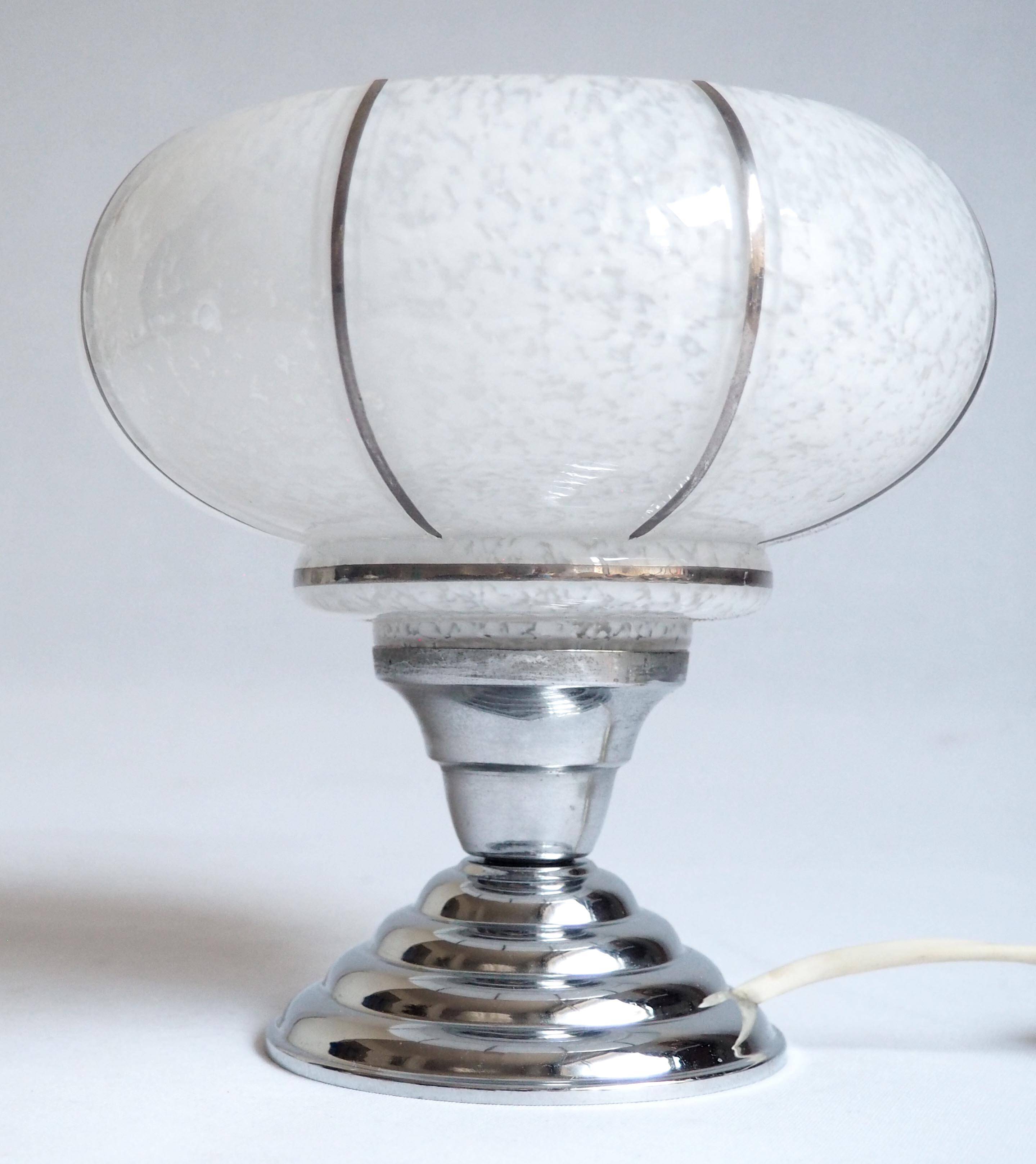 Clichy glass lamp