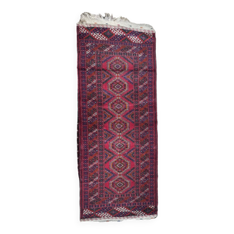 Turkmen carpet - "kejebe" pattern