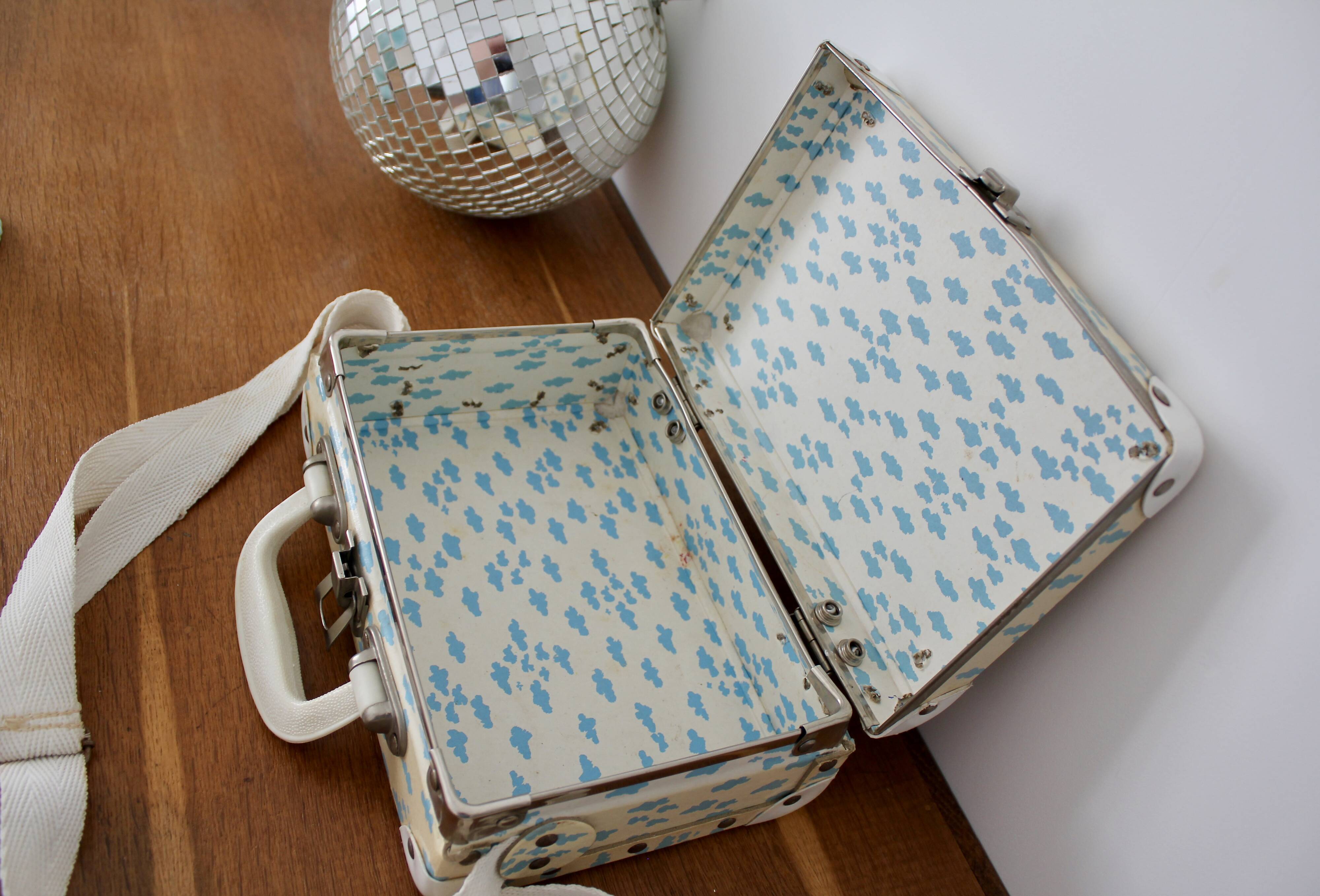 Petite valise vintage