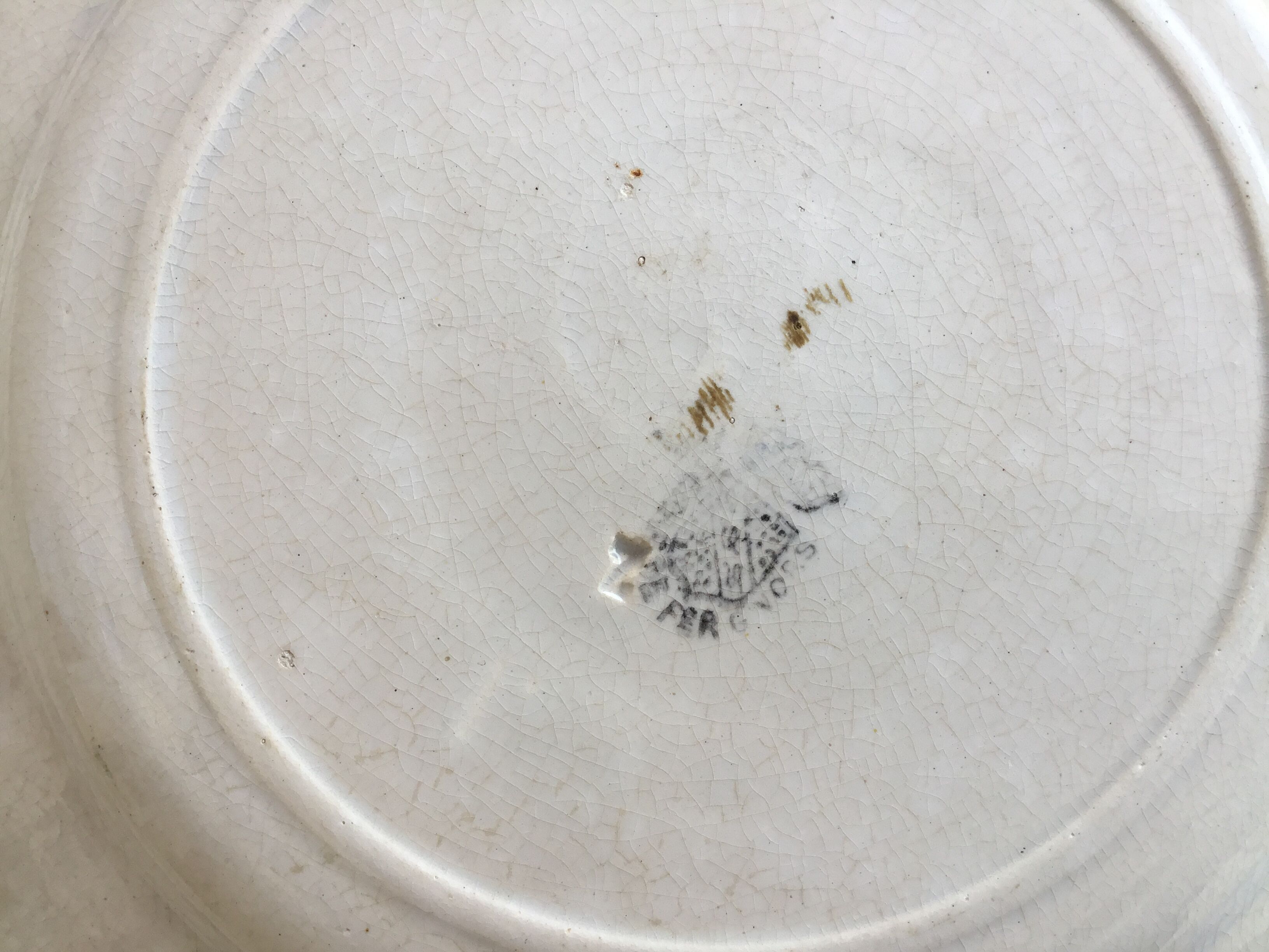 Set of 6 mismatched plates