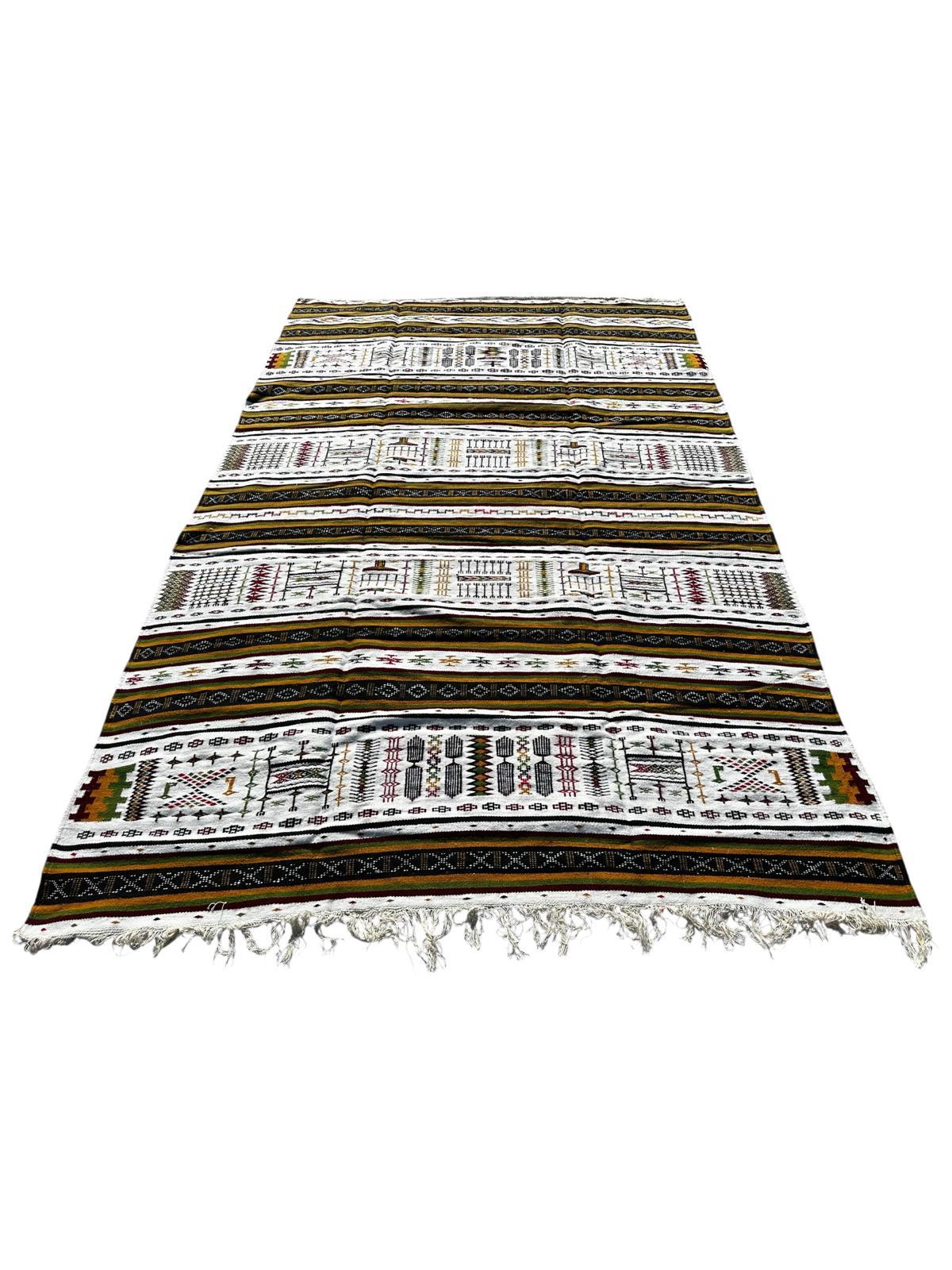 Handmade kilim rug 2m x 3m