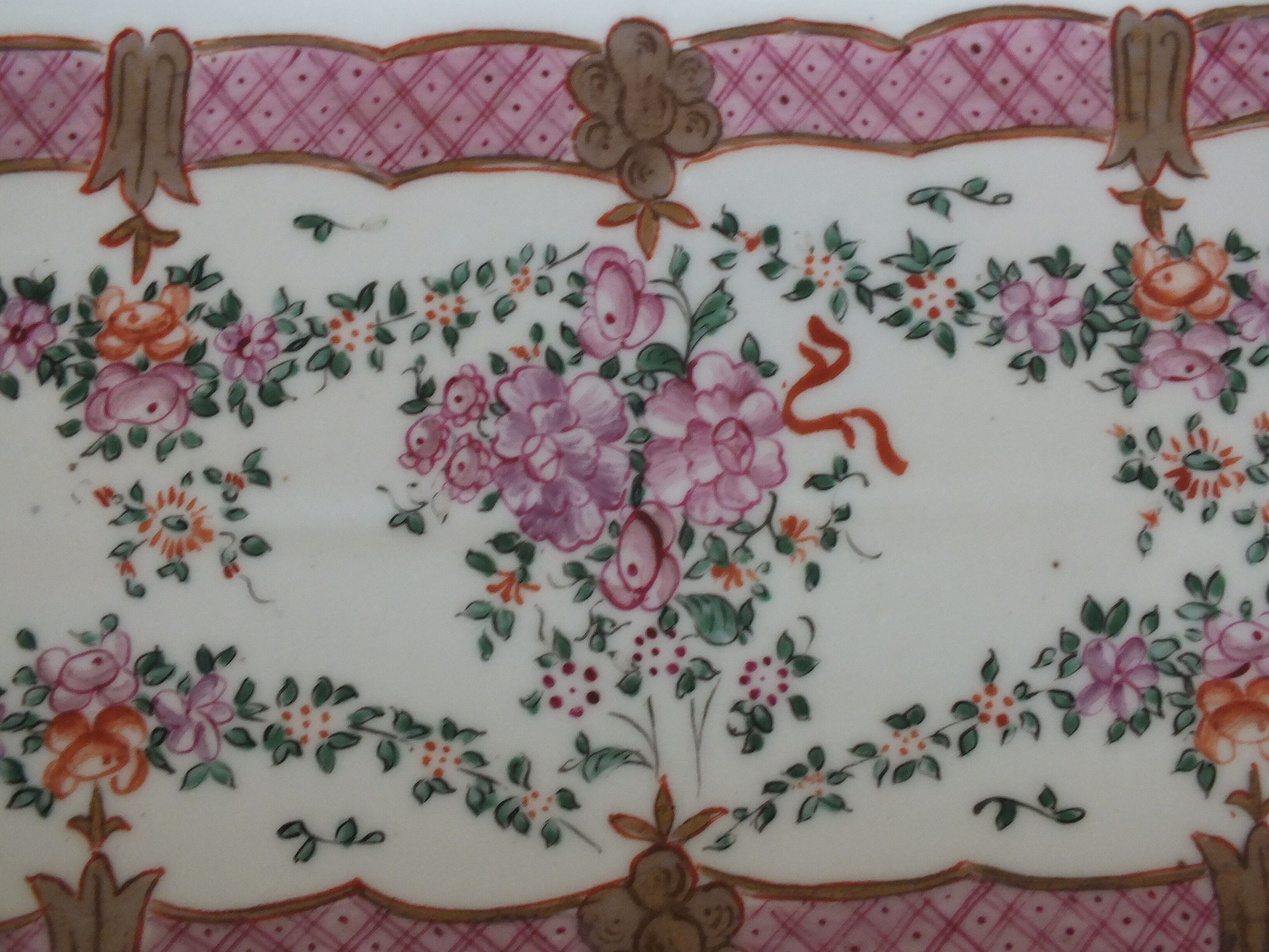 Samson porcelain cake dish