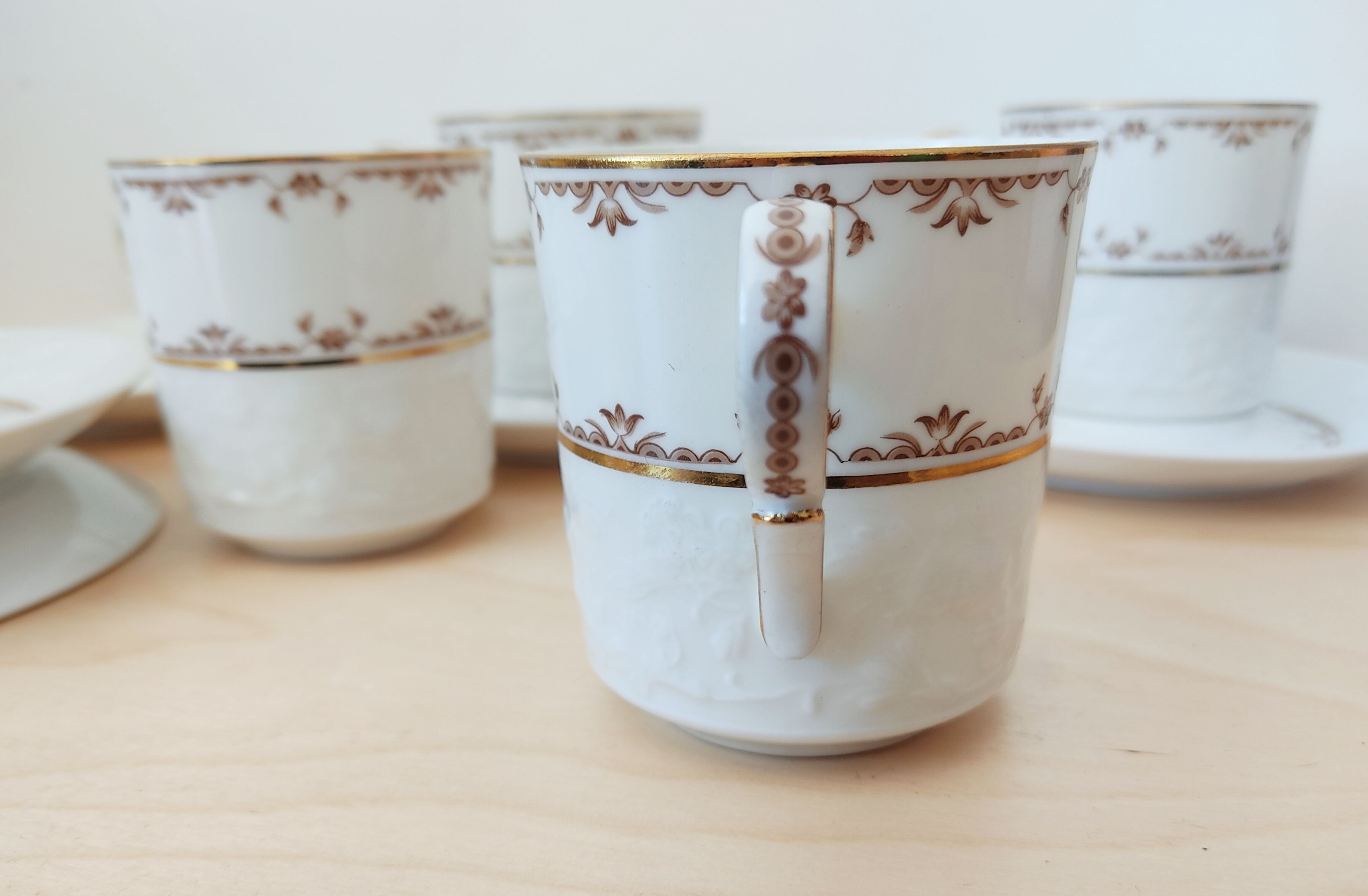 Ensemble de 6 tasses et 5 sous-tasses Bavaria