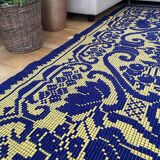 Tapis floral roumain tissé à la main en laine, fond violet et jaune