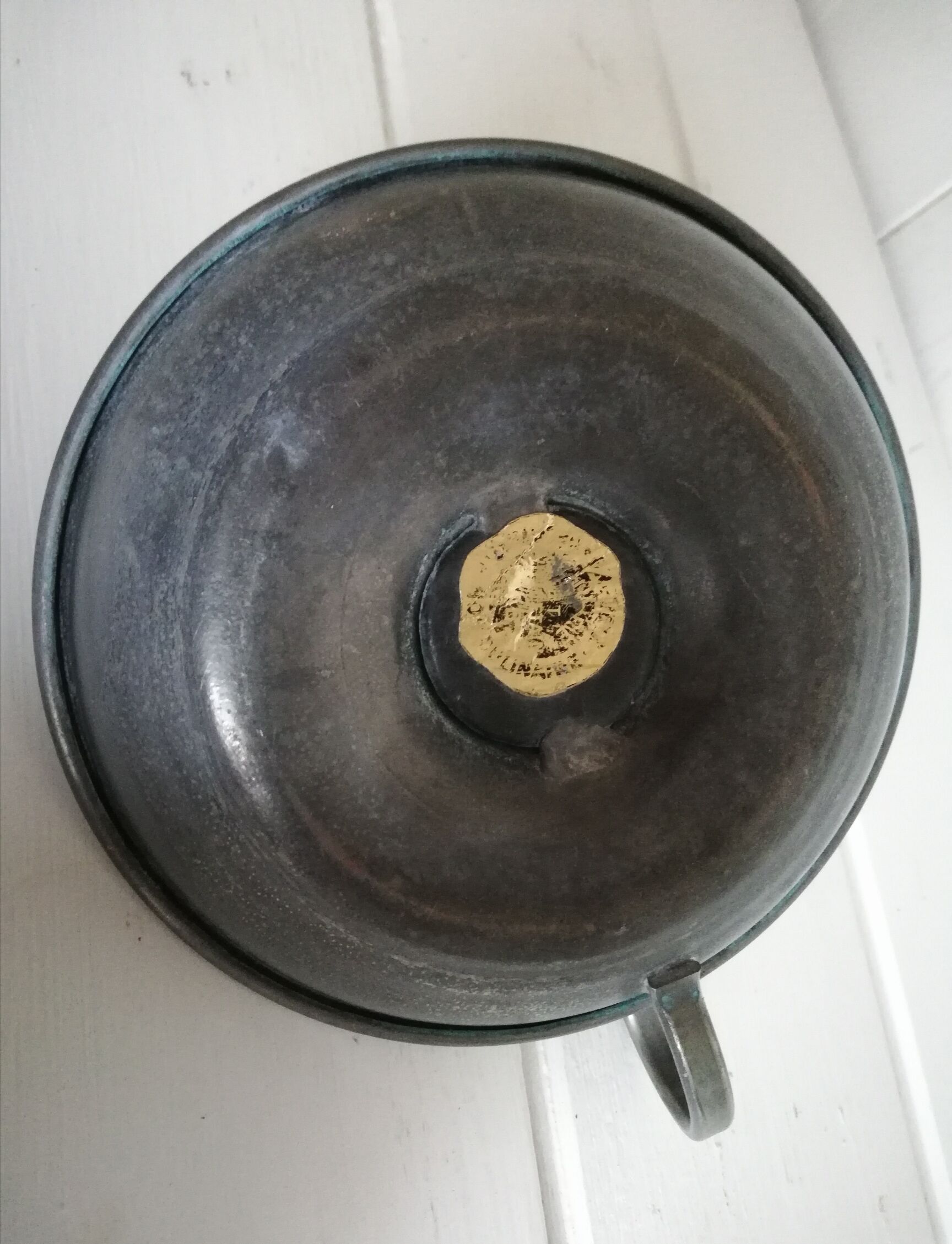 Cellar rat candle holder