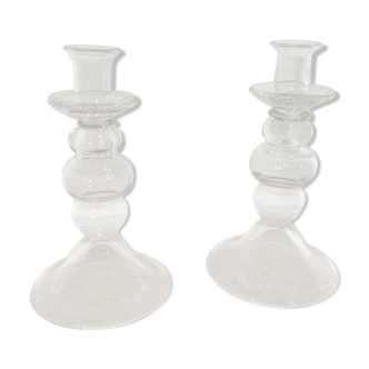 Paire de bougeoirs en verre
