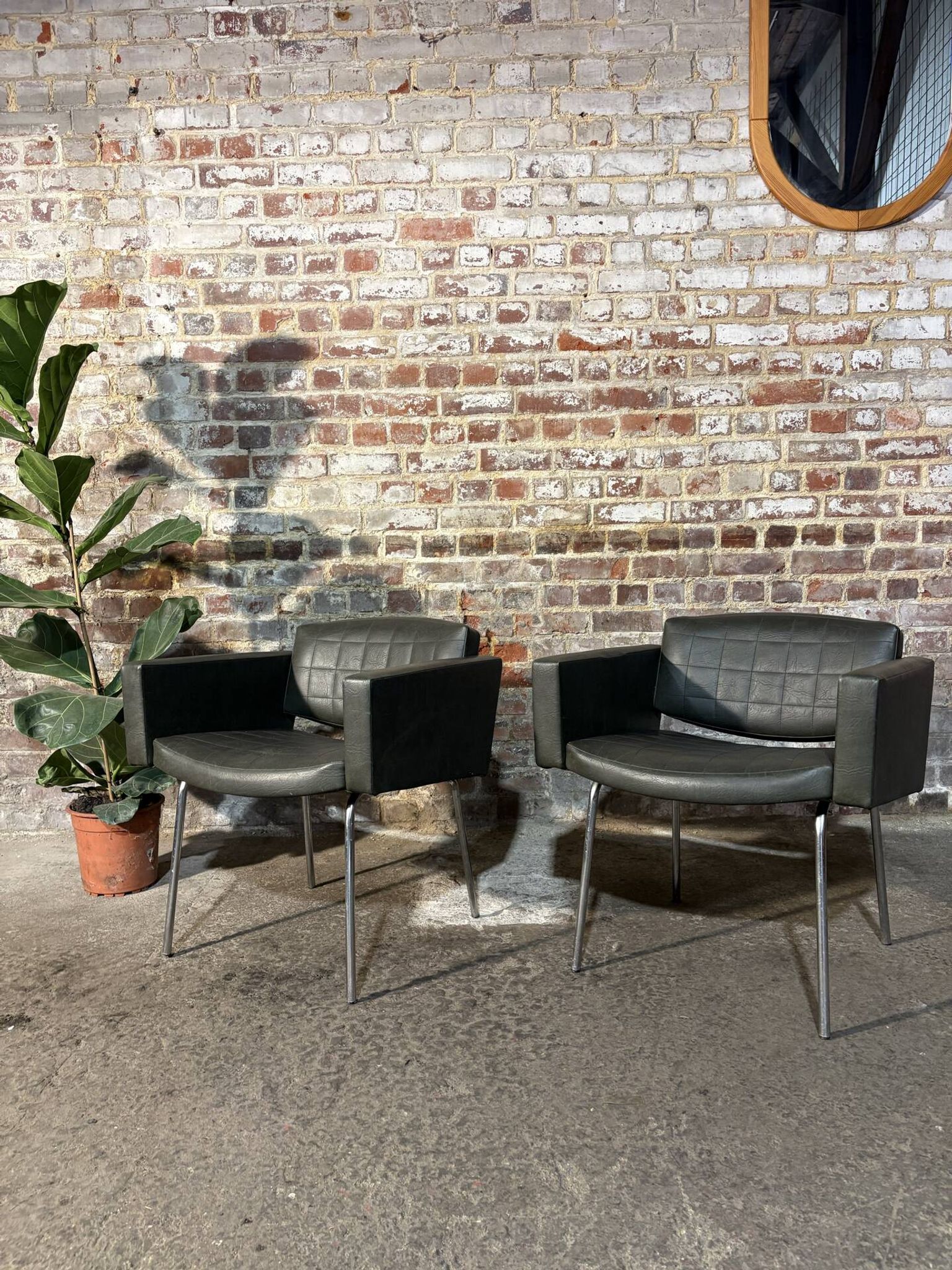 Pair of armchairs by Pierre Guariche, Meurop.
