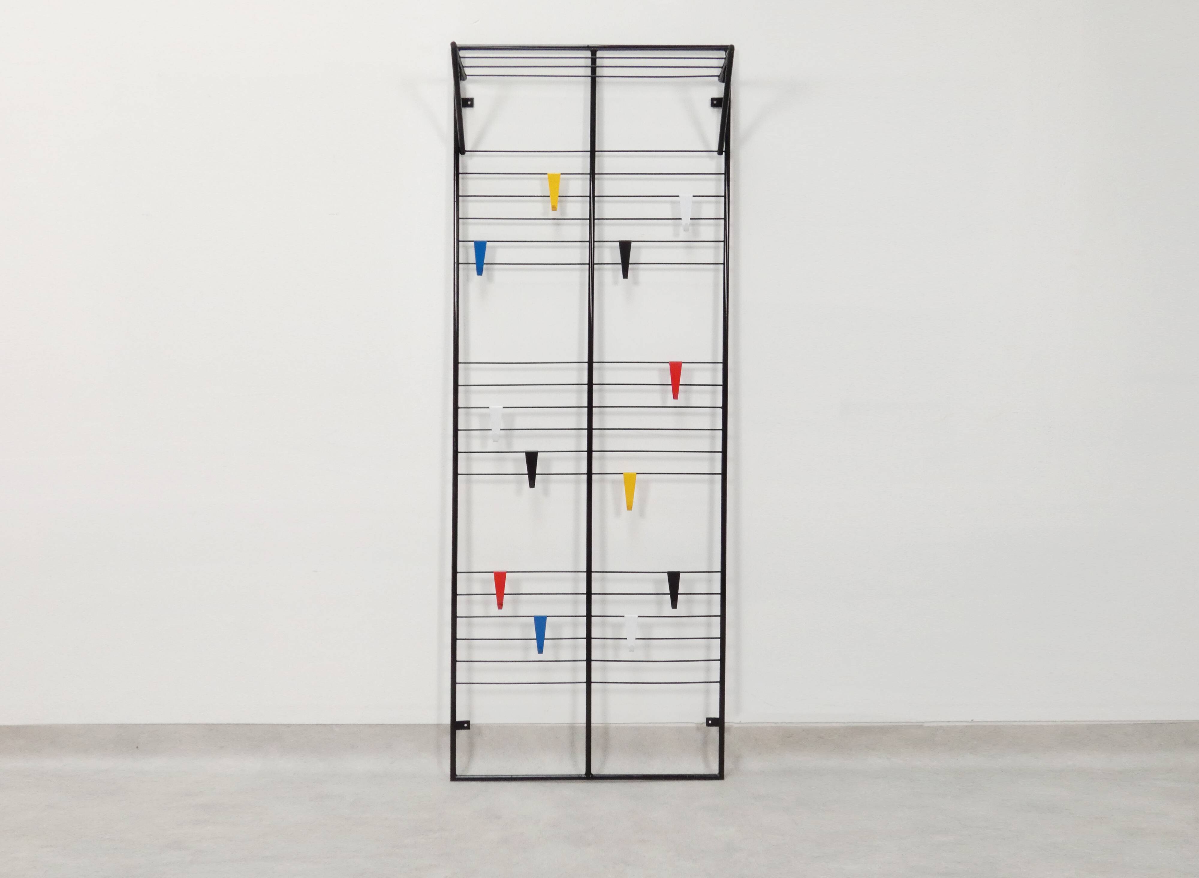 Portemanteau Toonladder – Coen de Vries pour DEVO