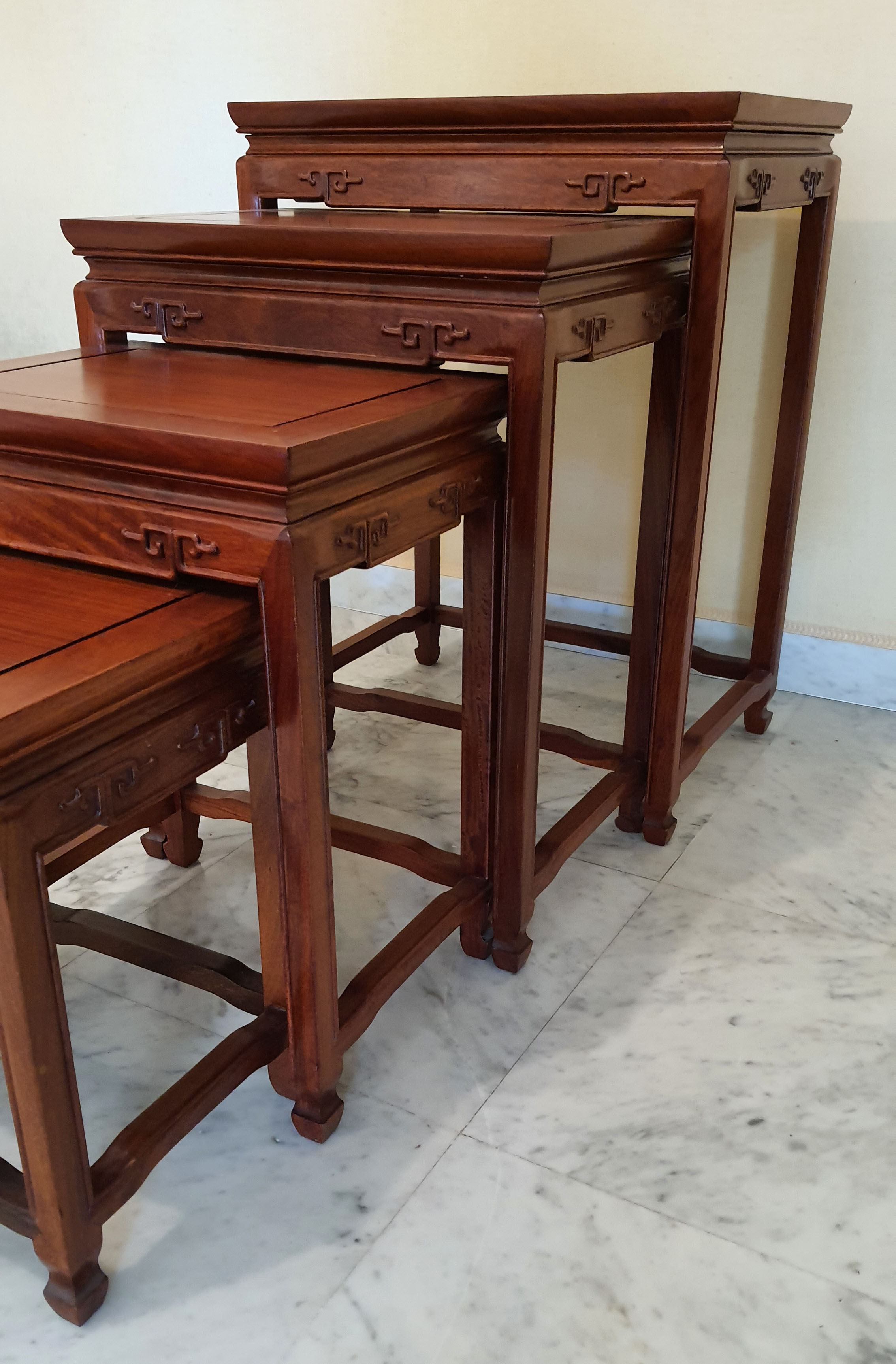 Tables trundle exotic wood China Asia XXeme