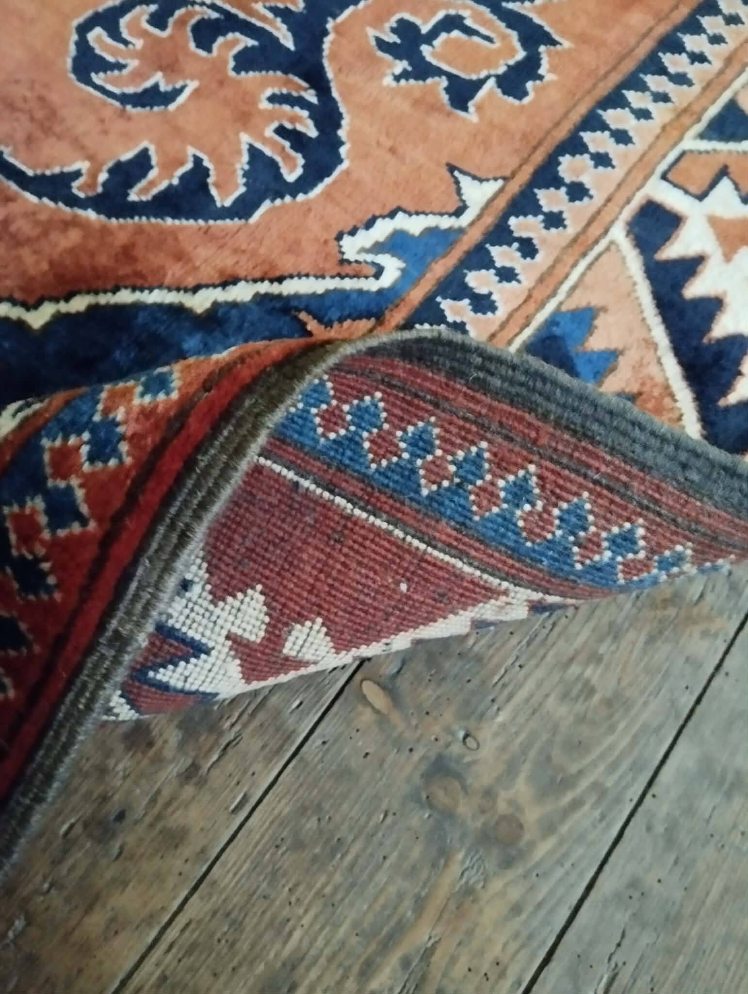 Handmade Pakistani Gazni rug 194x168cm