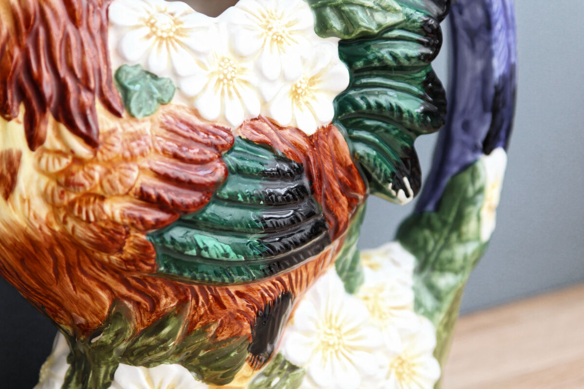 Carafe, pitcher rooster slurry