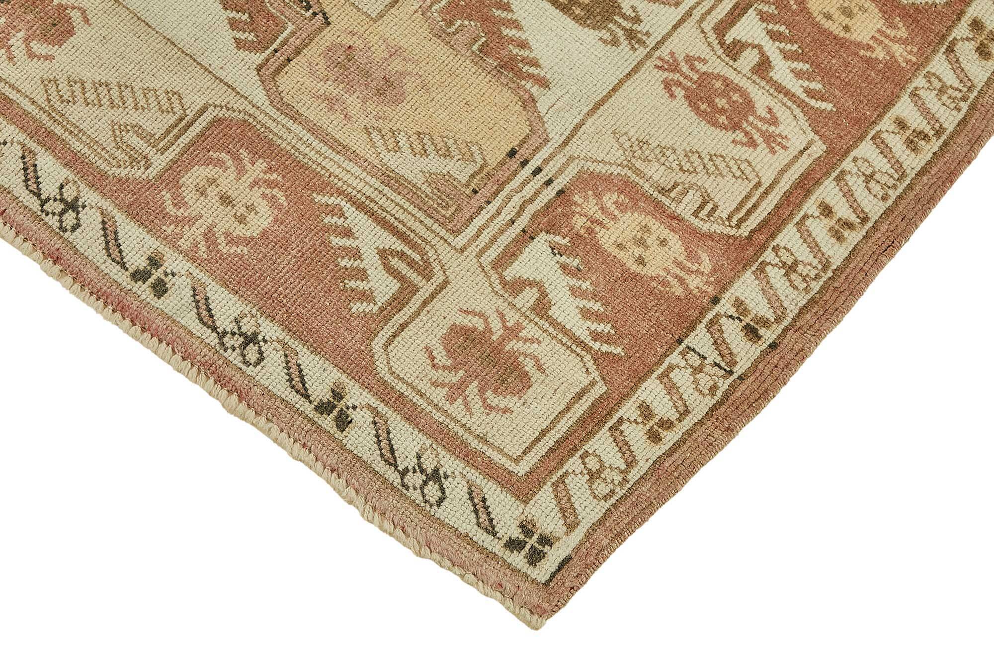 Turkish Vintage Anatolian Rug 126 cm x 194 cm