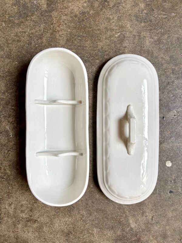 Boîte à peigne Gien en terre de fer blanche