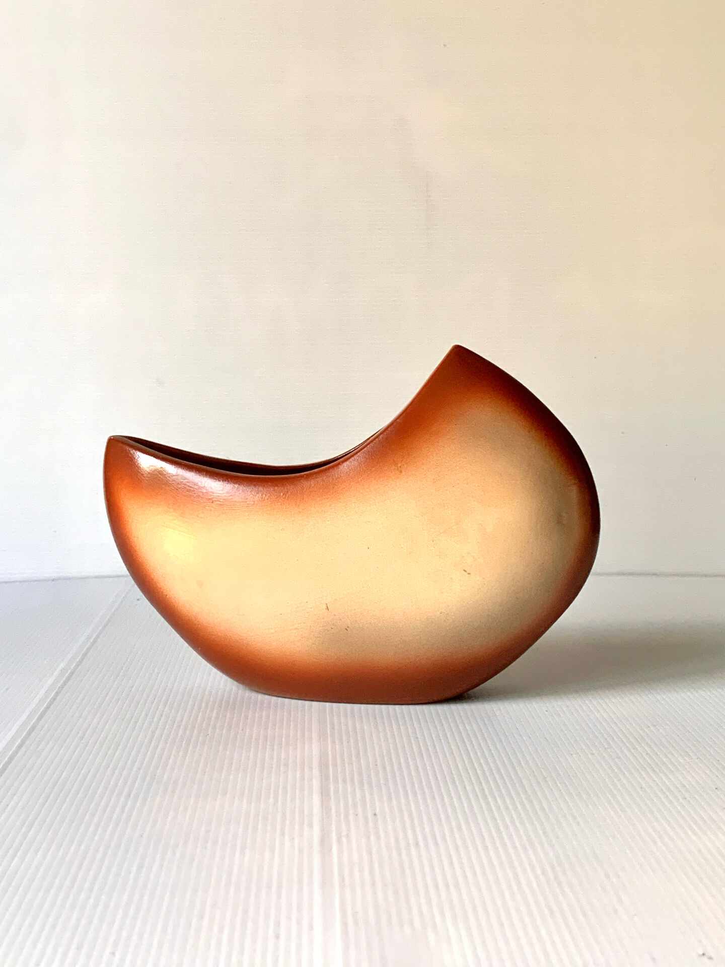 Half-moon vase Bertoncello Italy 1970