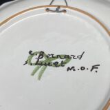 Decorative handmade plates with bird and jar motif – 1024DA11