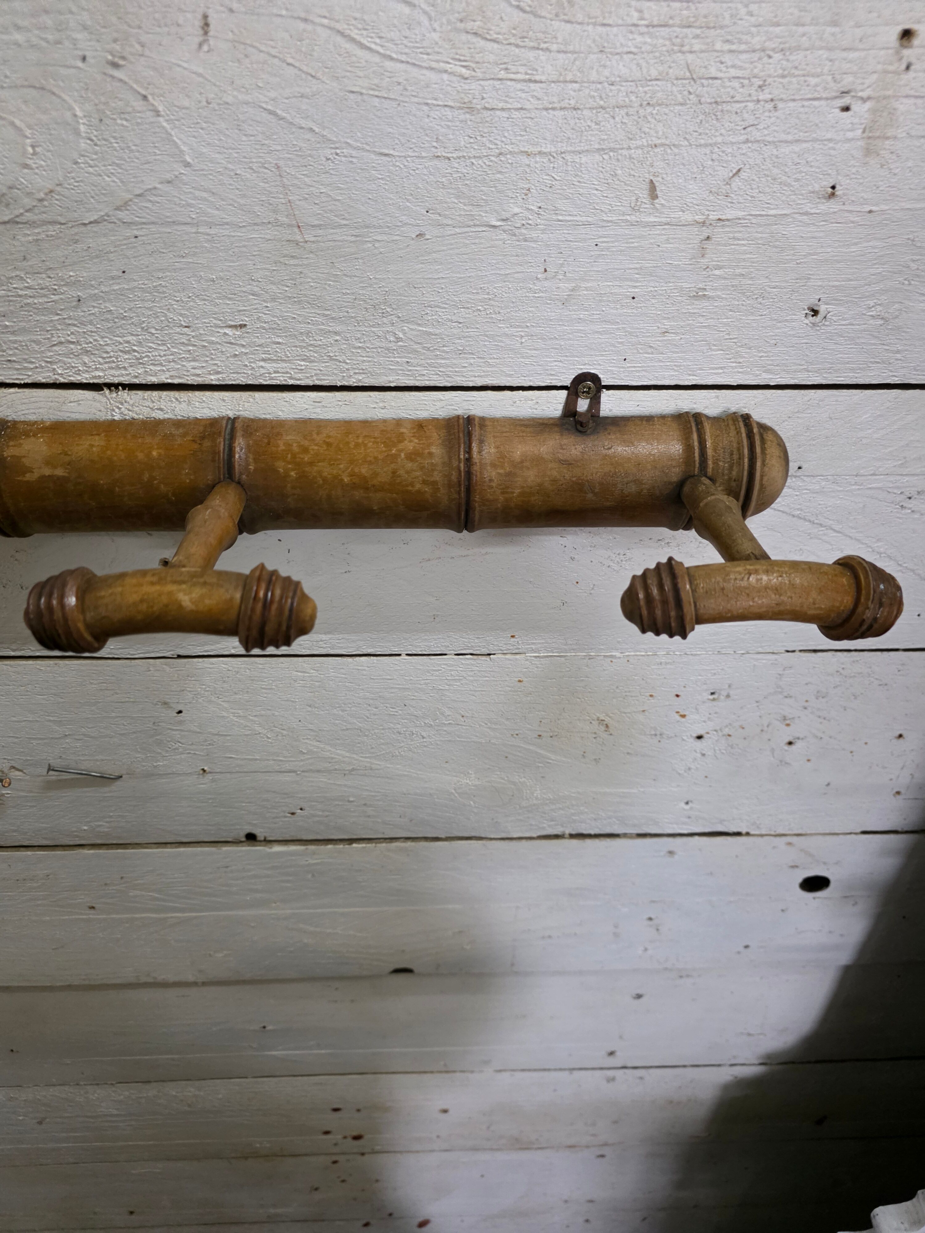 Bamboo wooden coat rack with 4 hooks, 1950s.